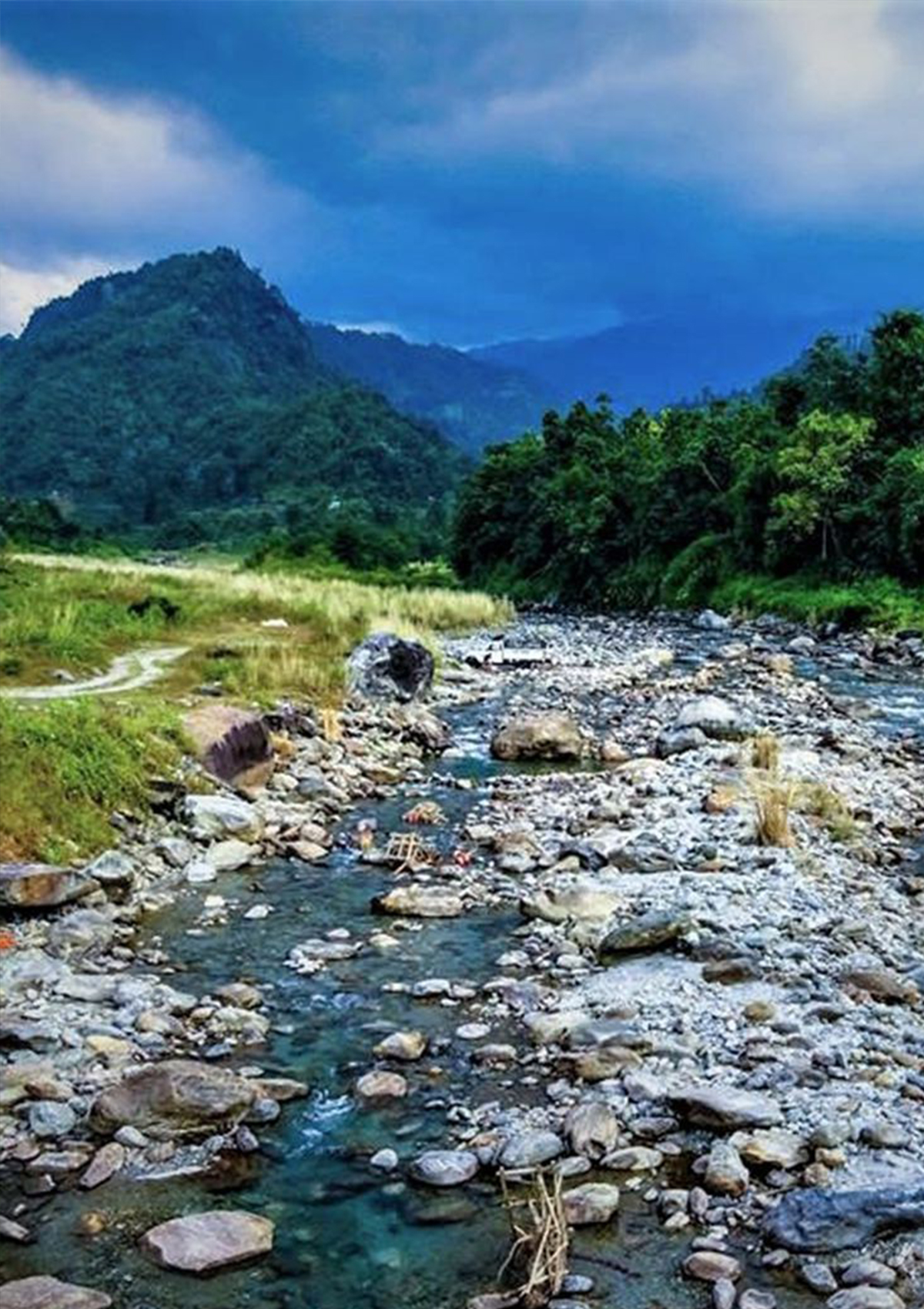 Kashmir Tour Operators in Kolkata
                                