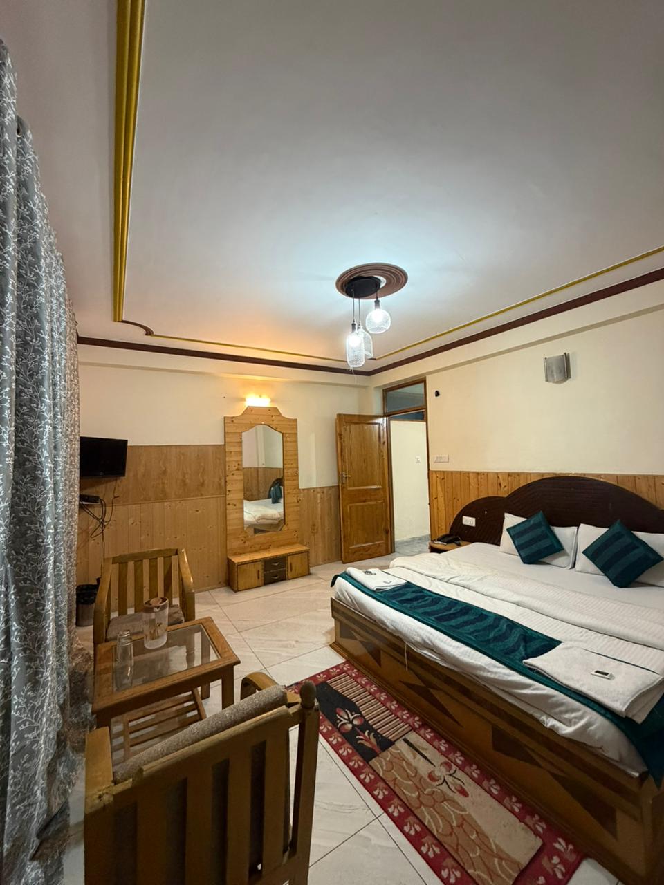 WhatsApp Image 2026-03-26 at 13.18.00 (1)